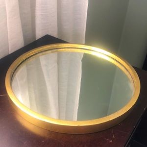 Hanging mirror- excellent condition